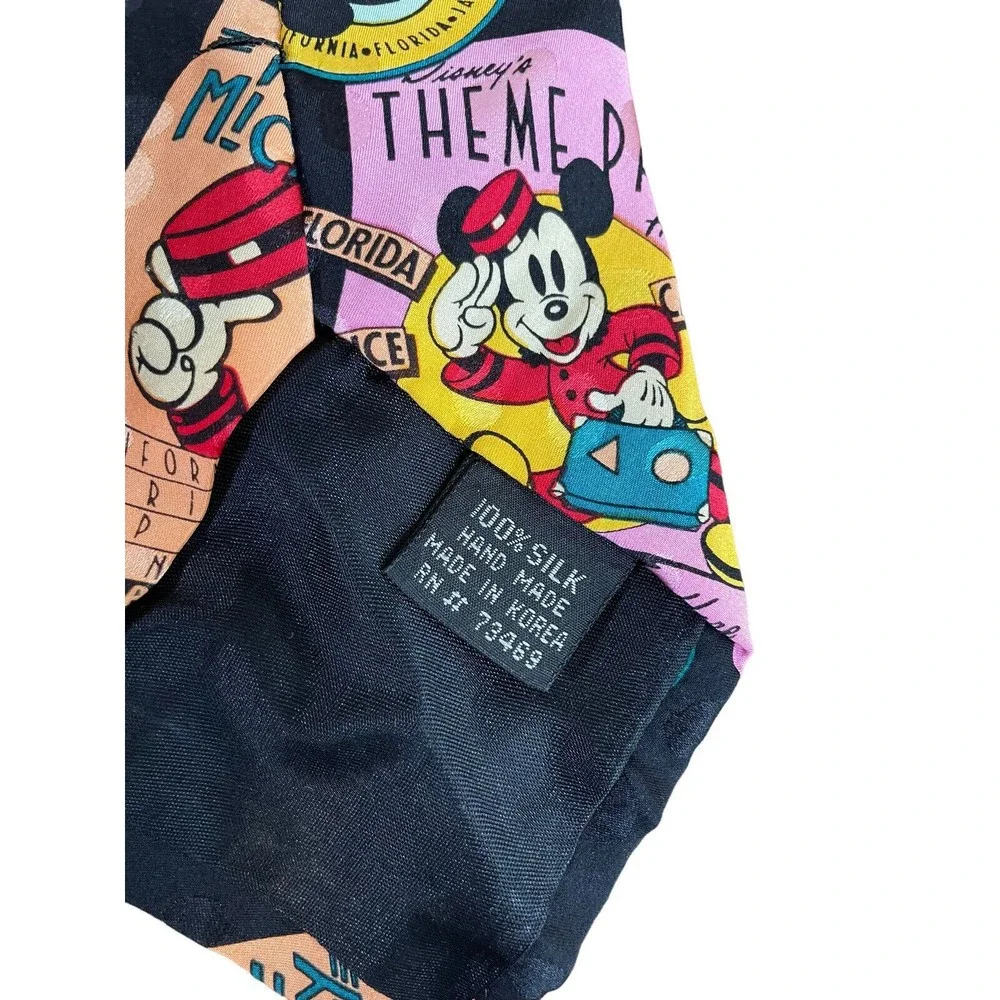 Vtg Mickey Inc Novelty Neck Tie Silk Mickey Mouse Hong Kong Poster Design - Picture 4 of 5